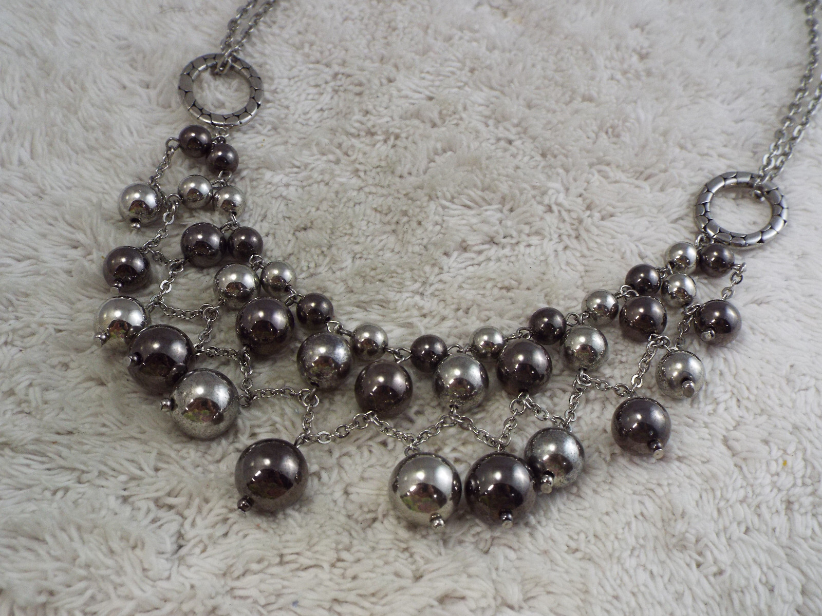 Silvertone Gunmetal Bead Bib Scoop Necklace (C67)