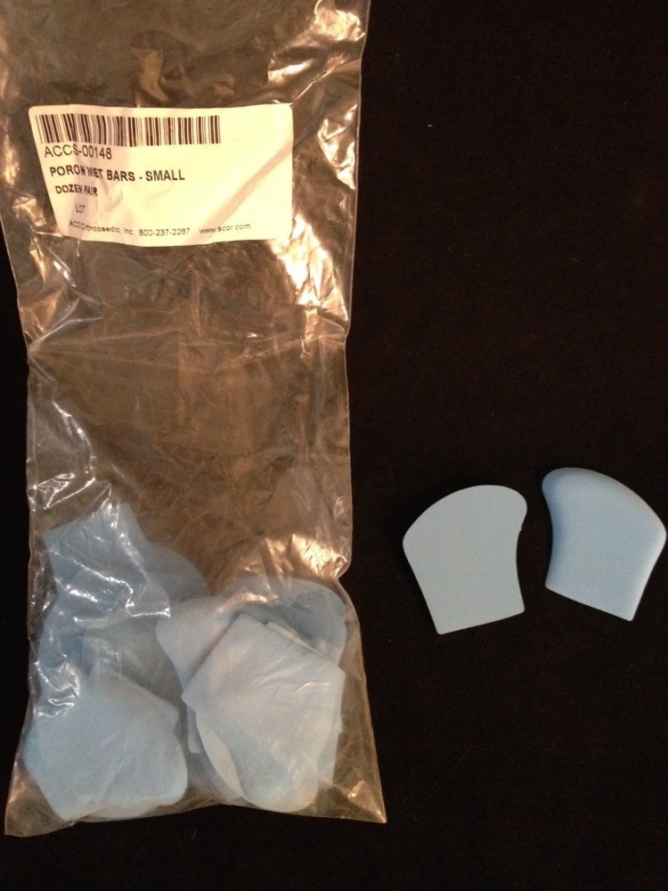 NEW LOT OF 12 PAIRS ACOR ORTHOPAEDIC Poron Metatarsal Foot Bars Small Cushion