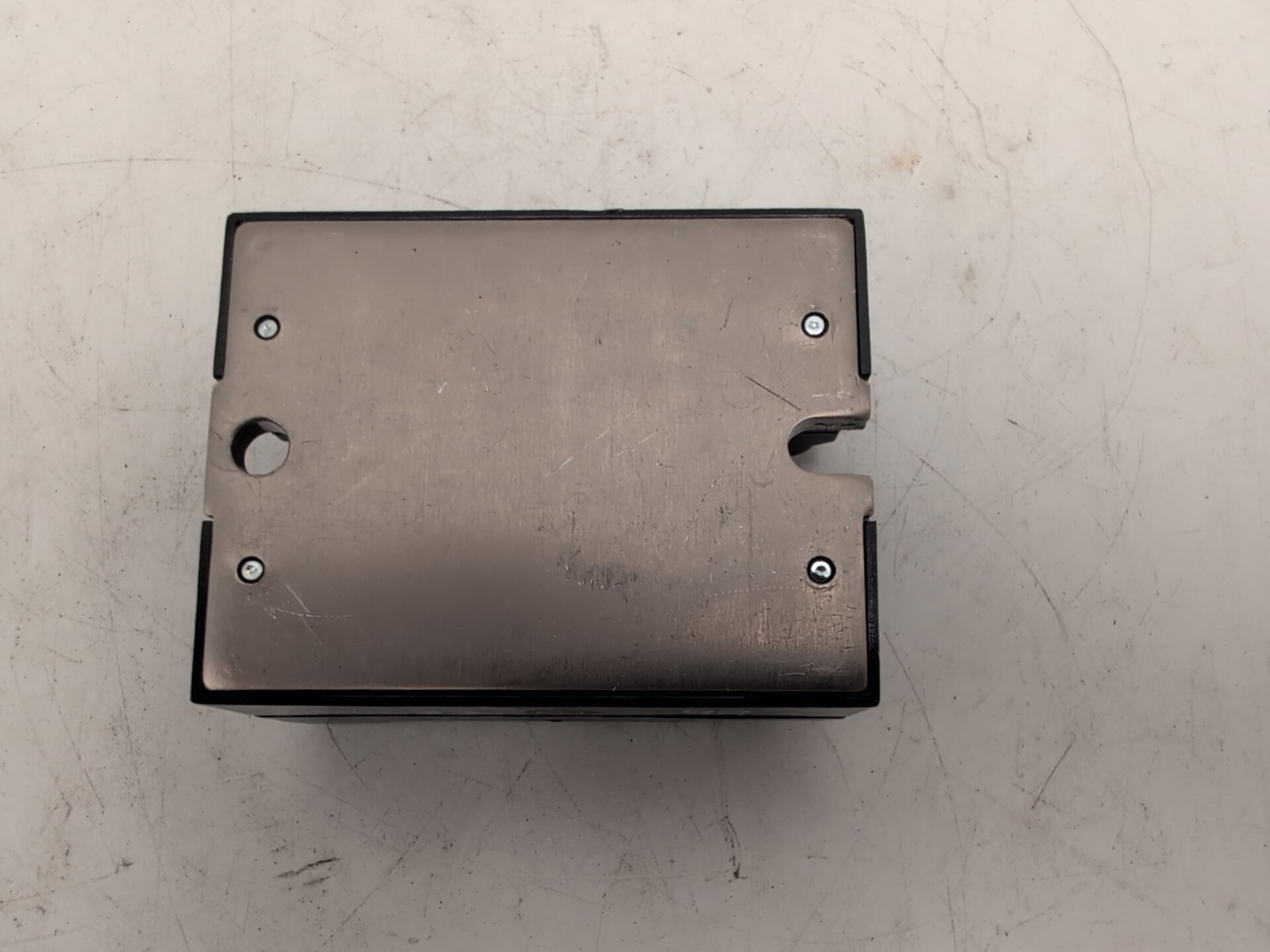 Crydom D06D60 Solid State Relay SSR 60A 60VDC Output 3.5–32VDC Input – Good