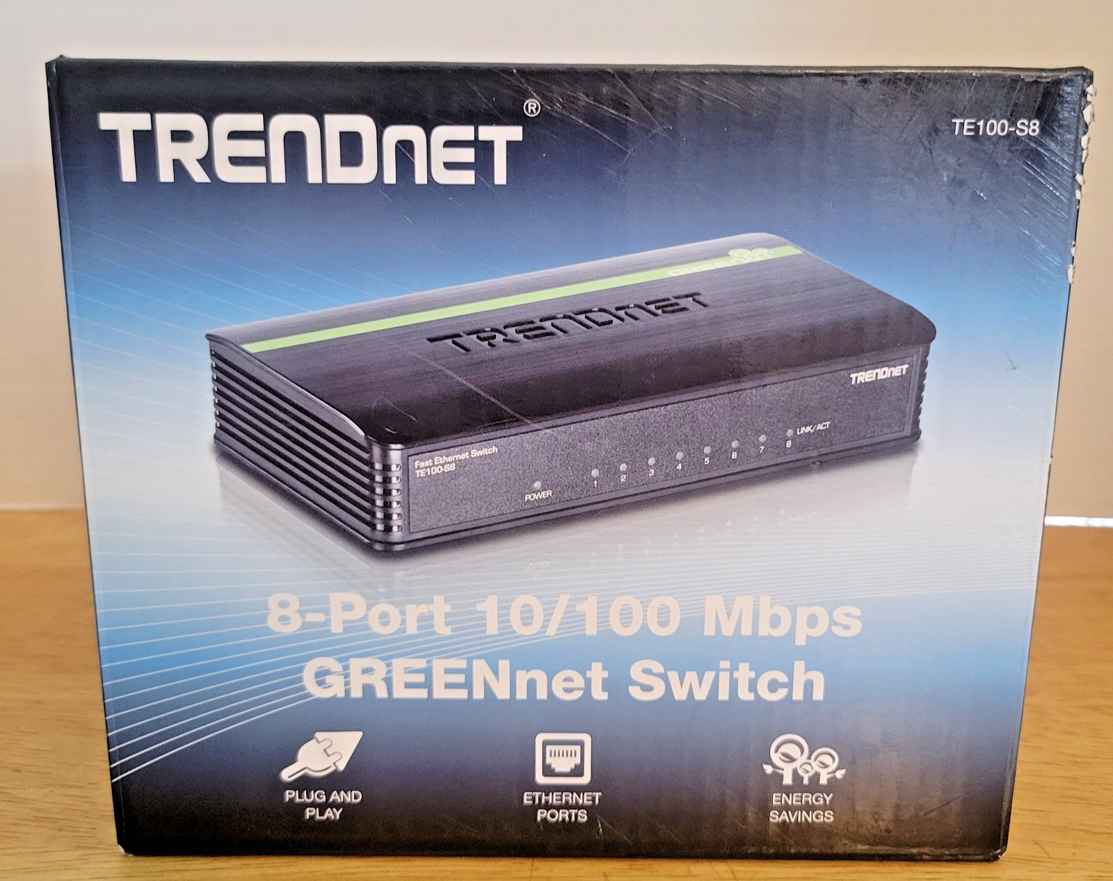 TRENDnet  TE100-S8 8/A-Port 10/100 GREENnet External Switch New
