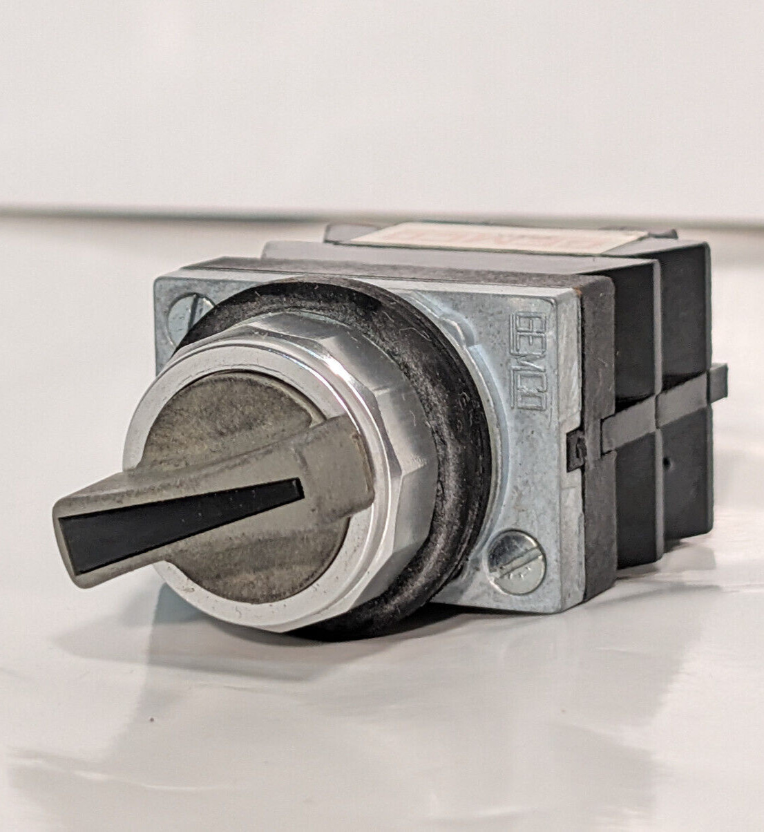 GEMCO 404S4X121Y Rotary Selector Switch, Silver, 4699X, CC4CC6EQ, Machine Parts