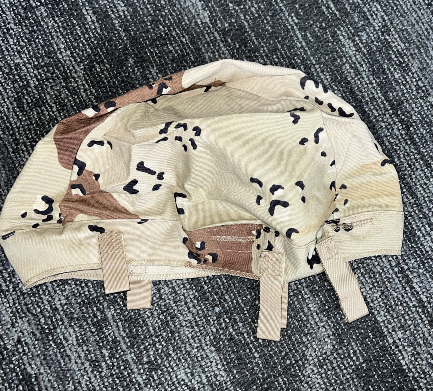 USGI 6-Color Desert Chocolate Chip Camouflage PASGT Helmet Cover 1991 Med/Lg A15