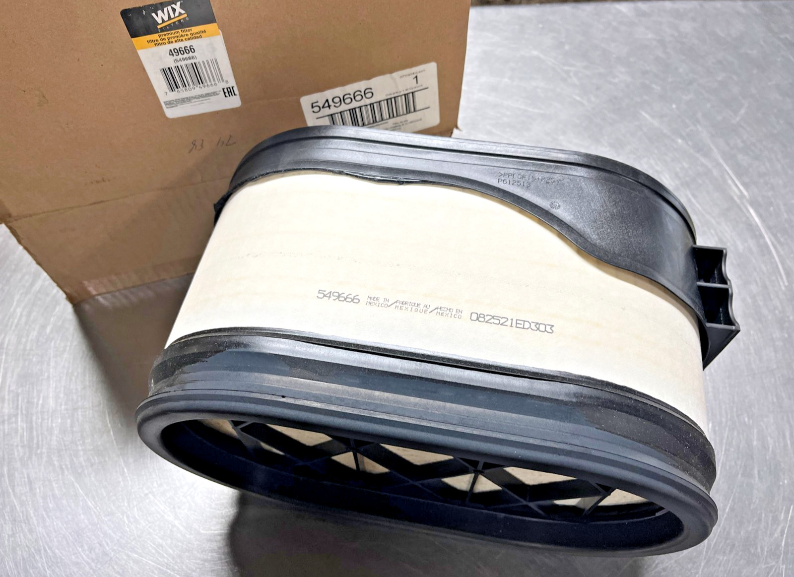 49666 Genuine WIX AIR FILTER 549666
