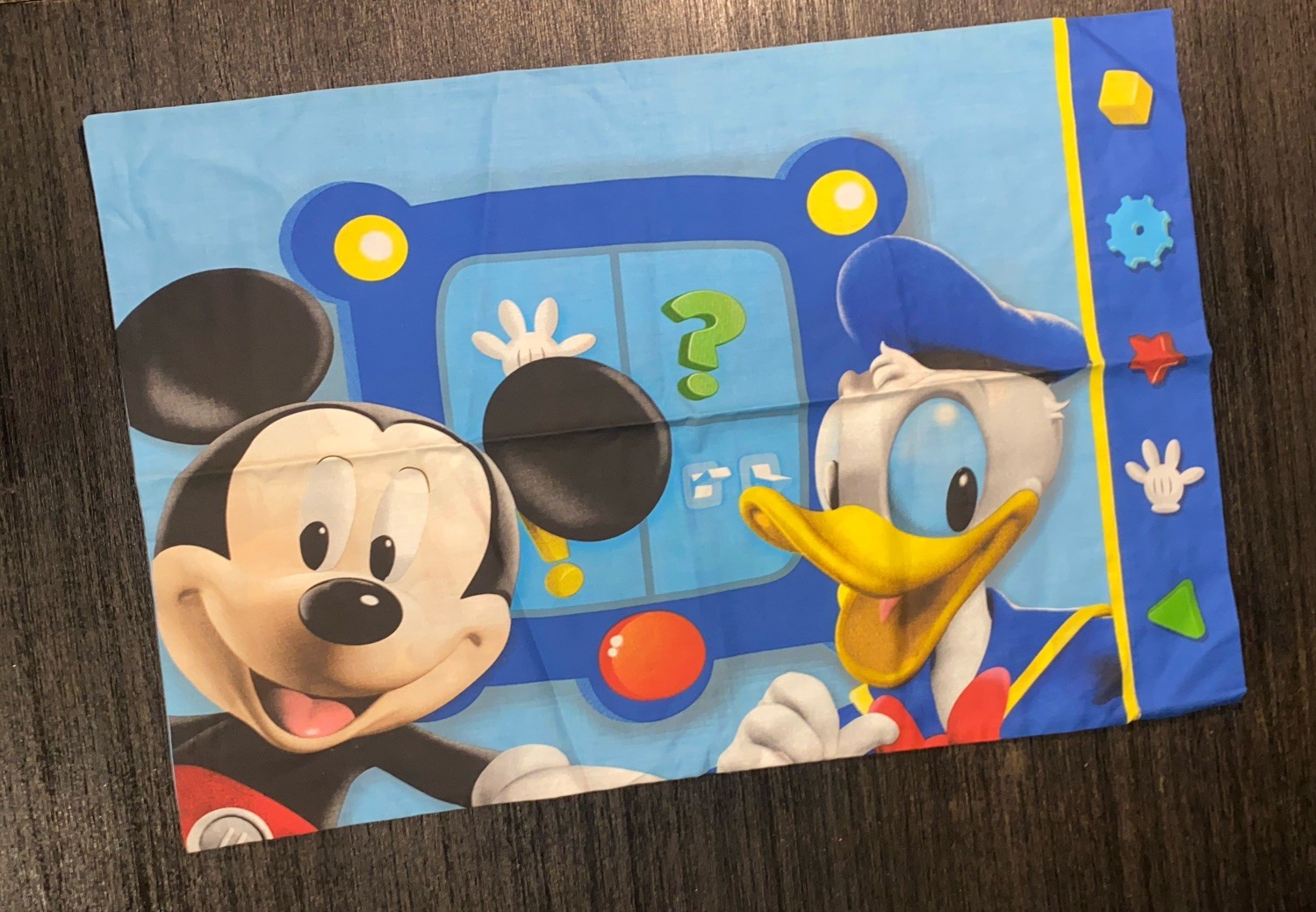 Pillow Case ￼Mickey Mouse & Friends