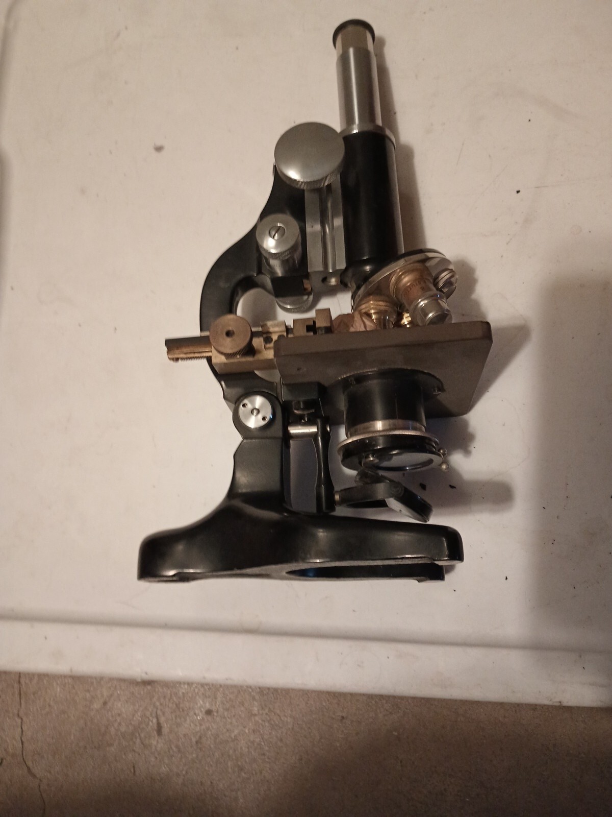Vintage laboratory microscope KOSMOS STUTTGARD Model 2106 Germany.