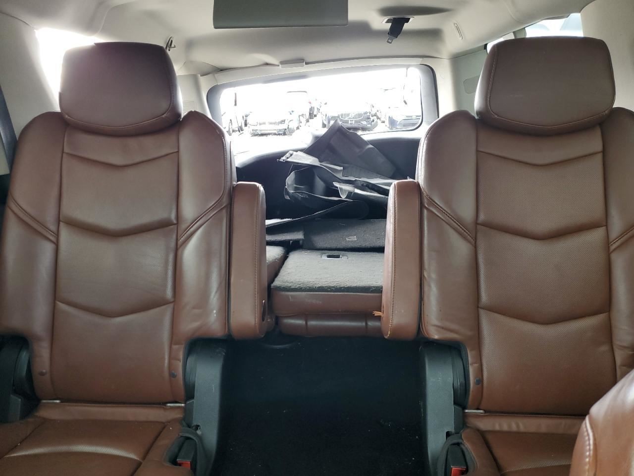 ESCALAESV 2016 Glove Box 4888349