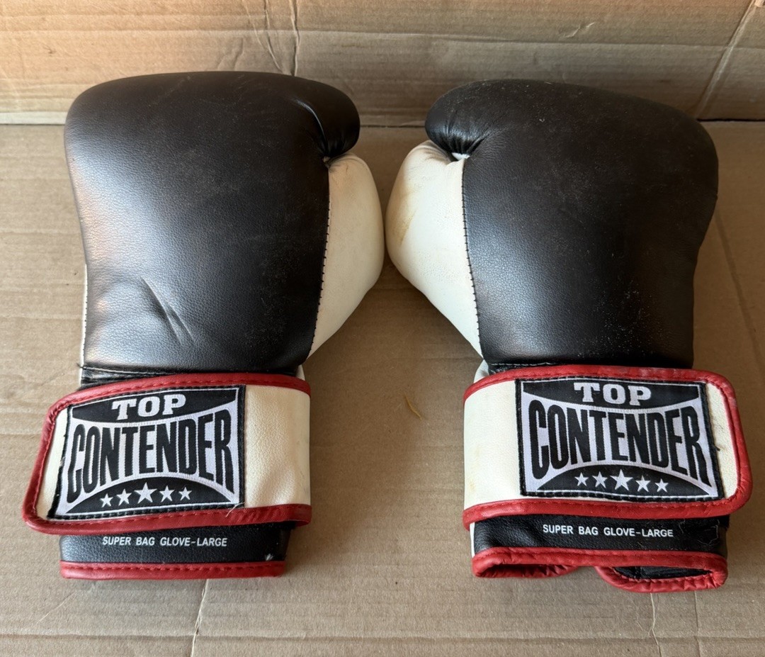 Top Contender Boxing Gloves Super Bag Glove Large Black/Red
