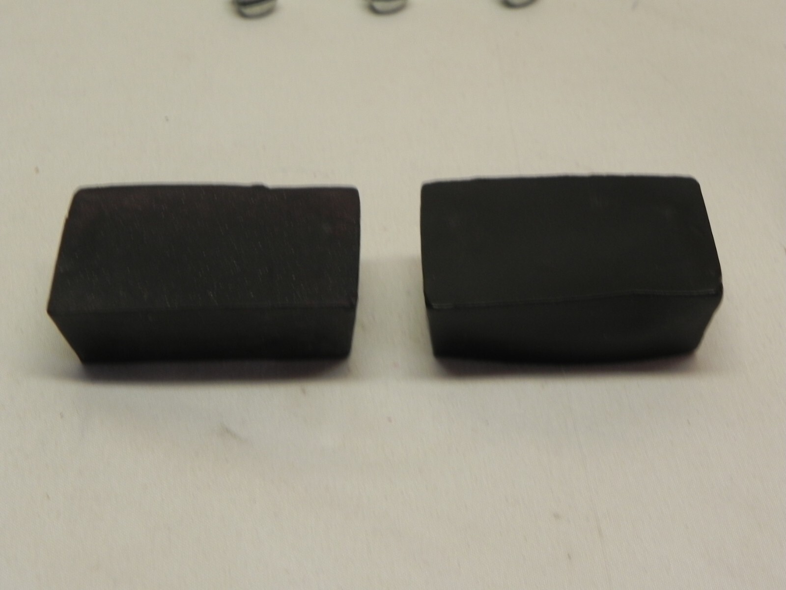 Snap-on Vintage KR-402A Tool Box Handle Roll Cab Handle Red Original End Caps