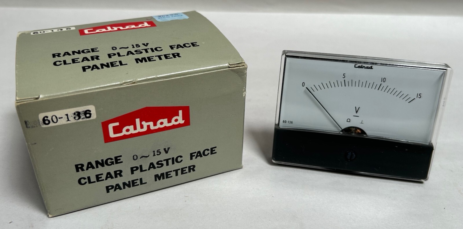 UNUSED Vintage 60-136 Calrad 0-15V Volts Panel Meter Gauge (A5)