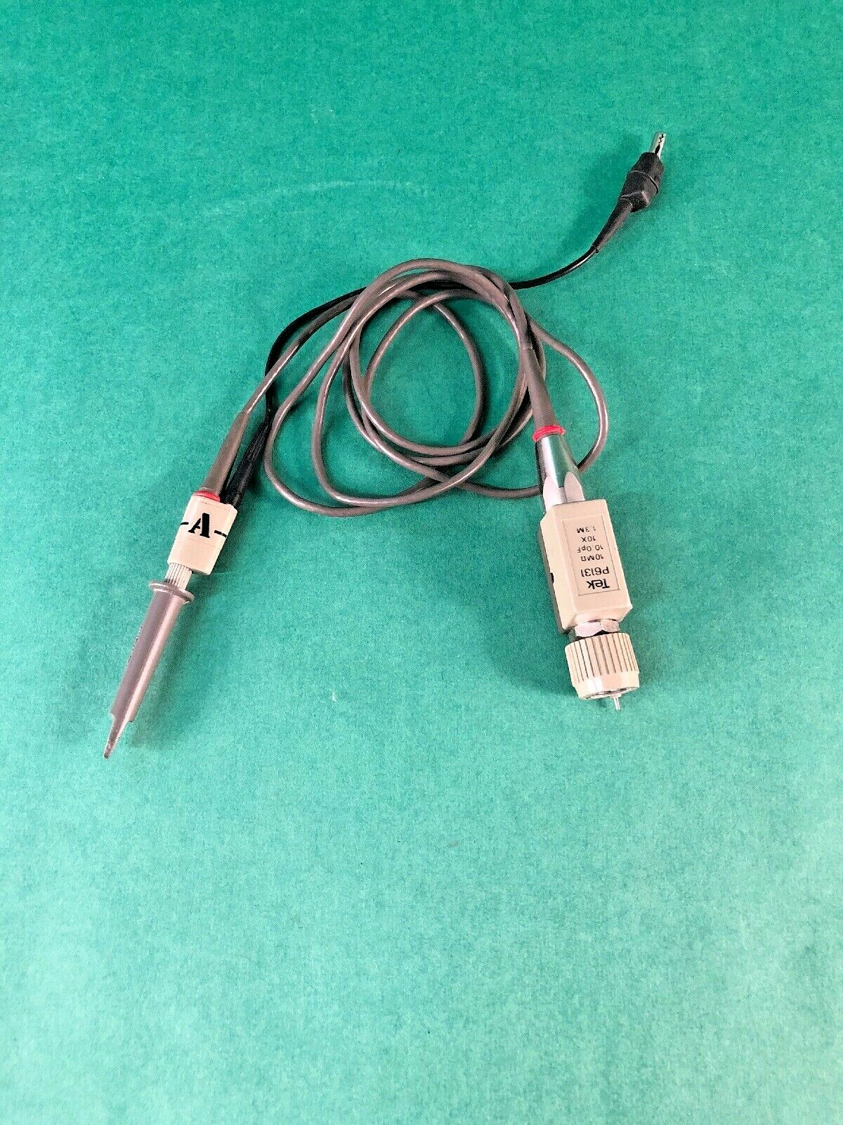 Tektronix P6131 Probe 10.0 Pf 10X 1.3M  Tested Working - Same Day Ship
