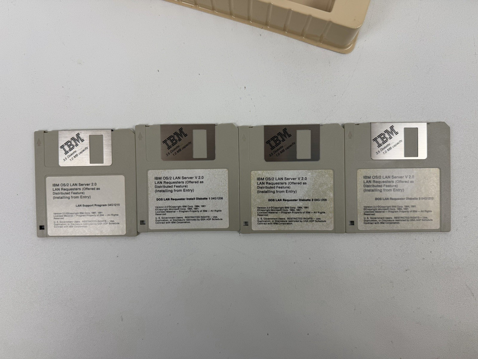 Vtg Rare IBM OS/2 Lan Server Version 2.0 Entry 3.5" Floppy Disks & References