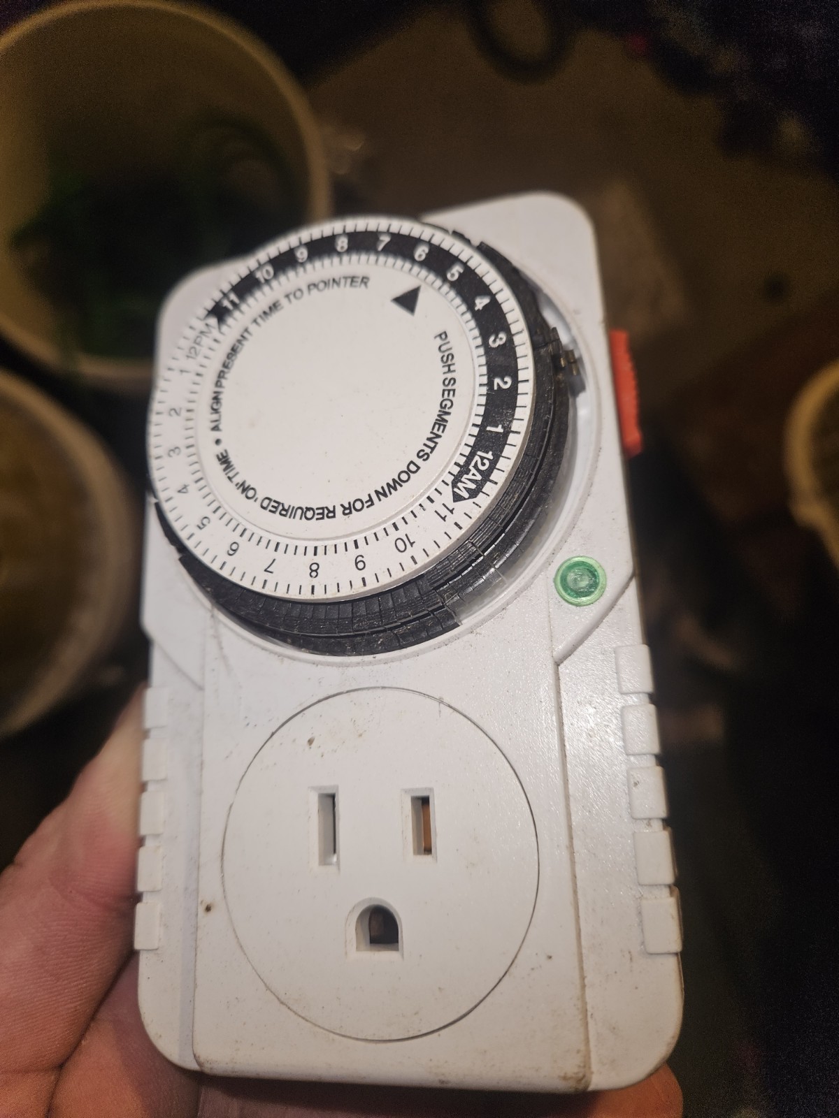 Titan Controls Apollo 6 Timer 120V 15A 60Hz Indoor Mechanical Type MPN 734110