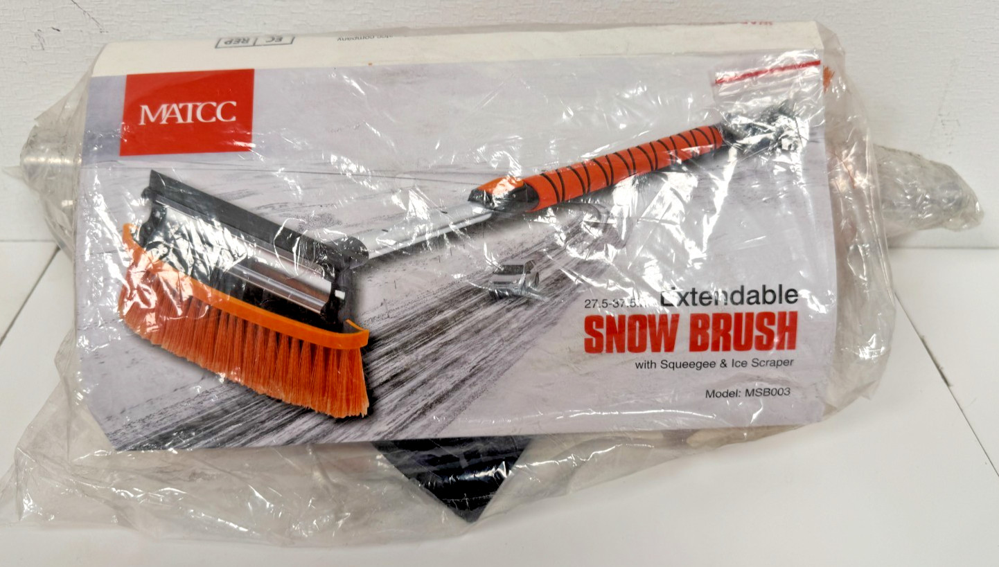 Extendable Car 3‑in‑1 Scraper, Squeegee & Brush