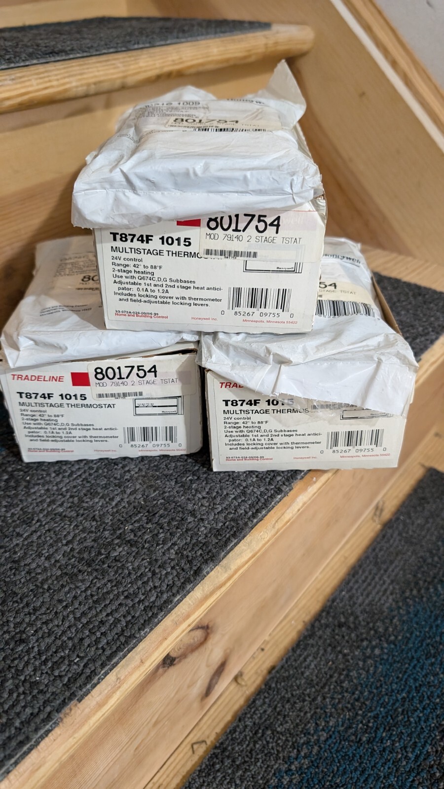 Lot of (3) New Old Stock Honeywell Tradeline # T874F 1015 Multistage Thermostats