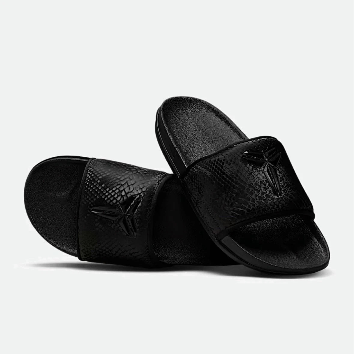 Nike Kobe Offcourt Slide Sandals Black /Black Men's Size 9 - (IF2870-001)