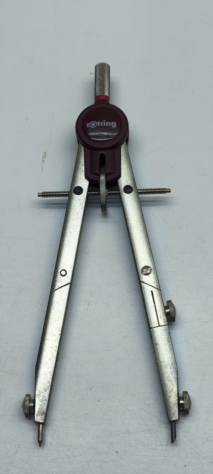 Rotring rapid adjustment compass in a box