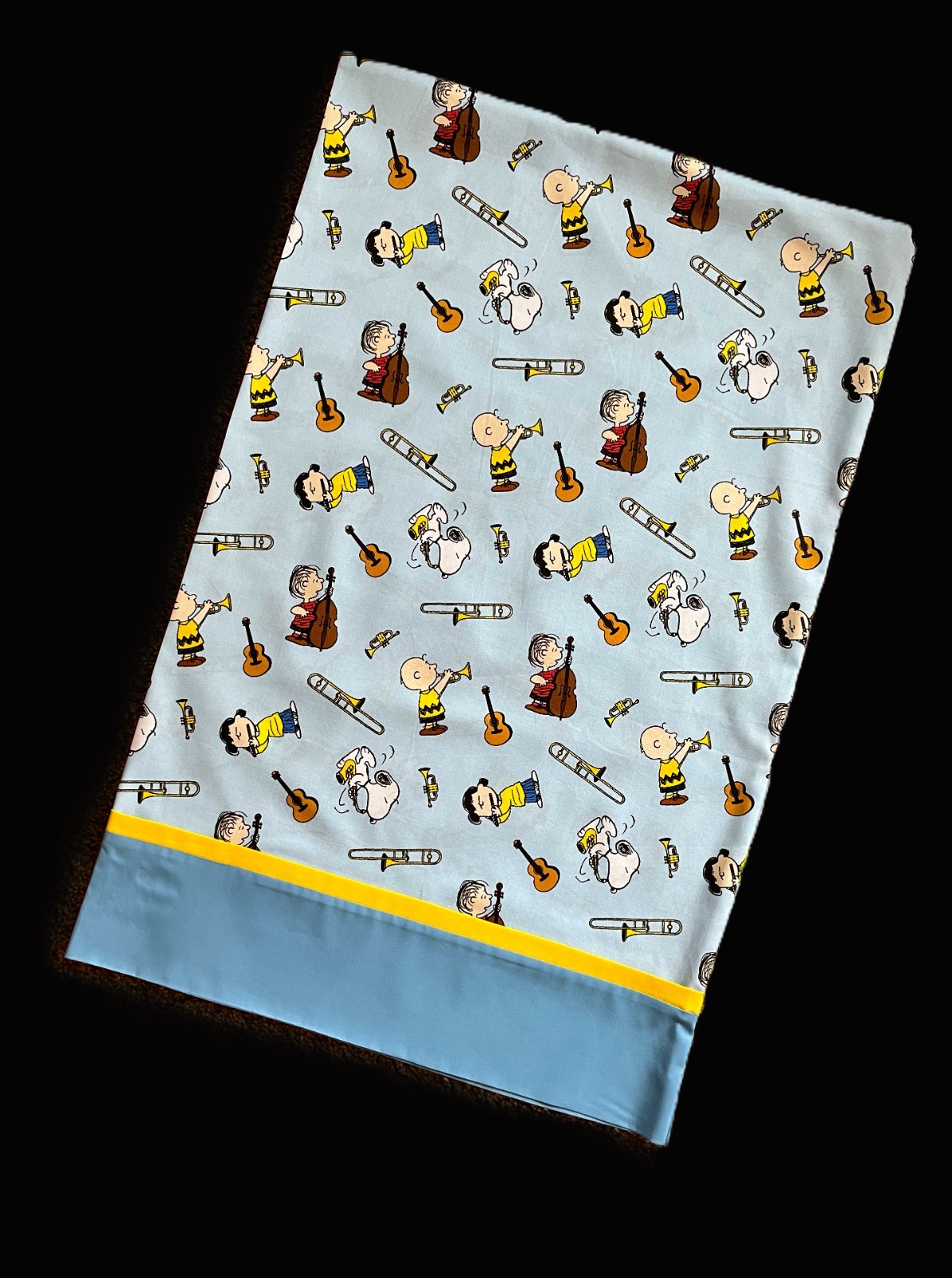 New Peanuts Gang Pillowcase,  Handmade, Std/Queen, Cotton,  FREE SHIPPING!
