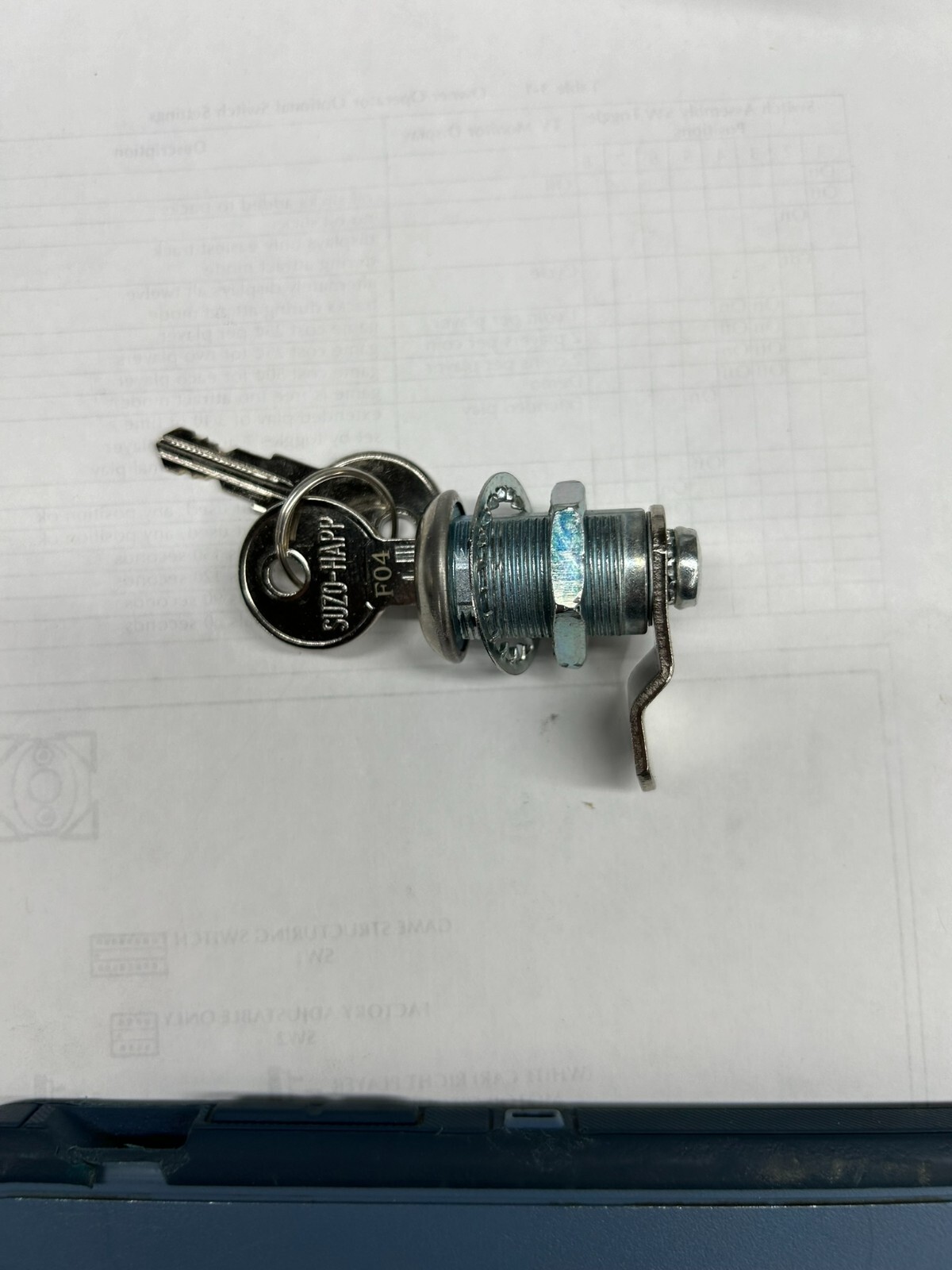 7/8 Suzo/Happ arcade game lock new