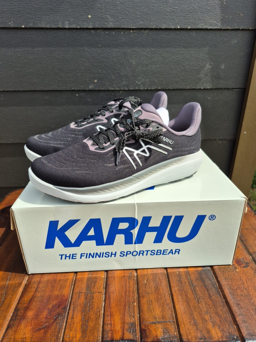 Karhu Ikoni 3.0 Running Shoes for Men Black Size 12.5 New w/ Box Daily Trainer