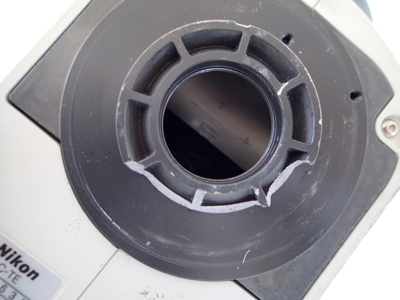 Nikon C-TE Head with Cracked Dovetail AND Prism-Selling for parts with NO Return