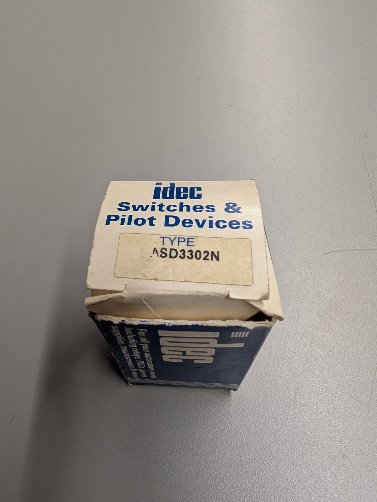 IDEC ASD3302N Selector Switch - 30MM Non-Illuminated