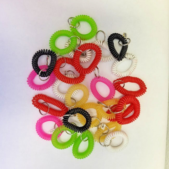 25 Key Chain Elastic  Wrist Band Versatile Organizers New old Stock