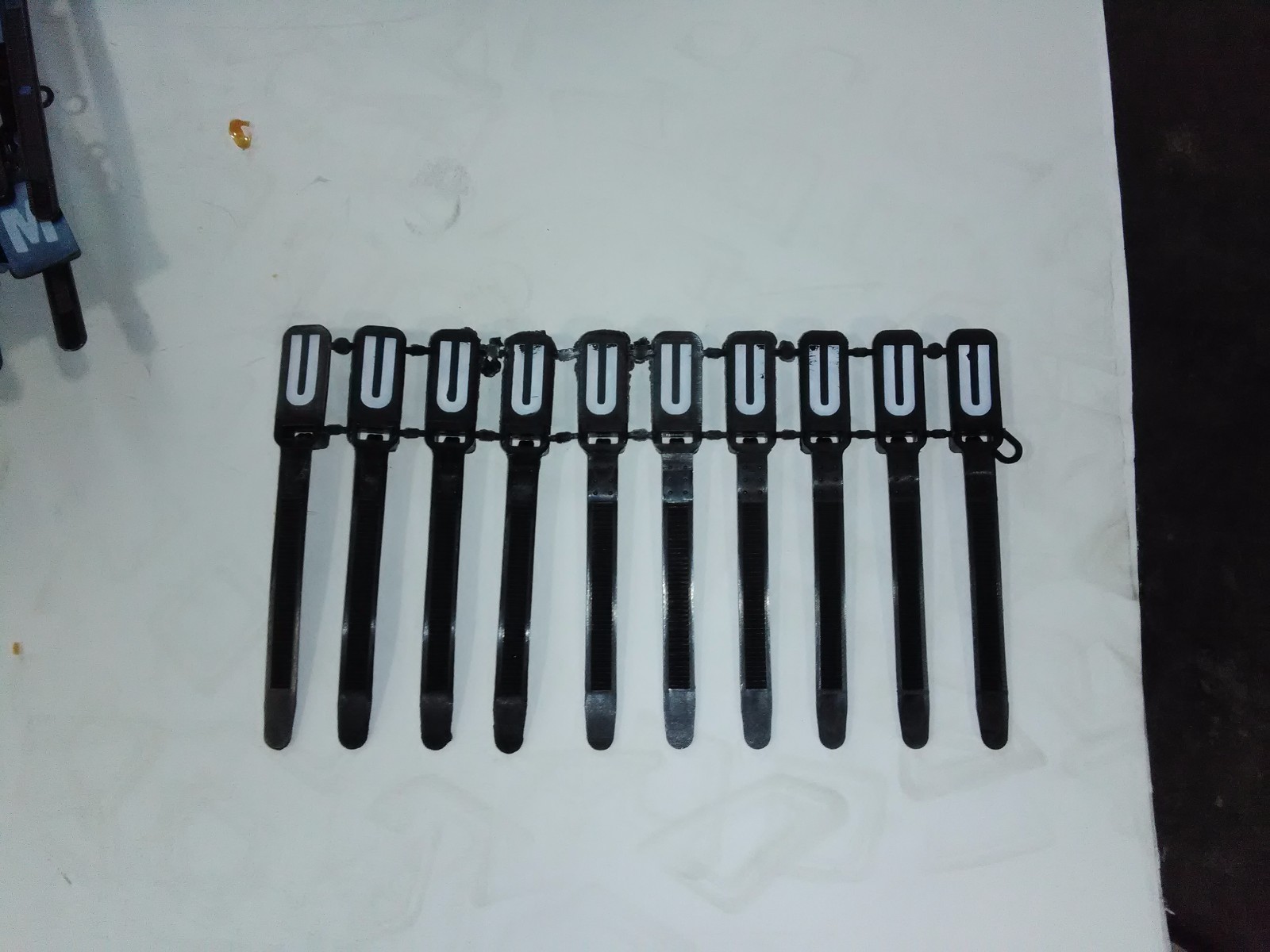 Budco Tie Wrap Marker U 3"BLK-W/TAG 100 per pack