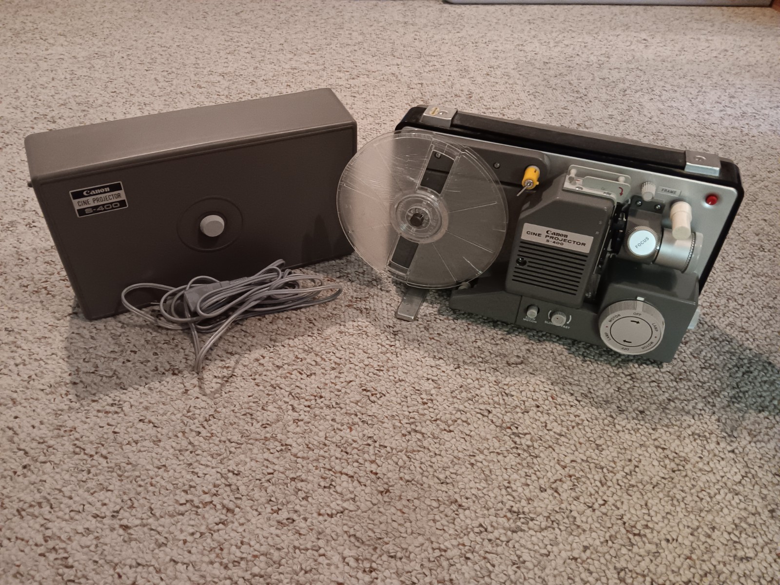 Vintage Canon Cine Projector S-400 8mm Movie Projector