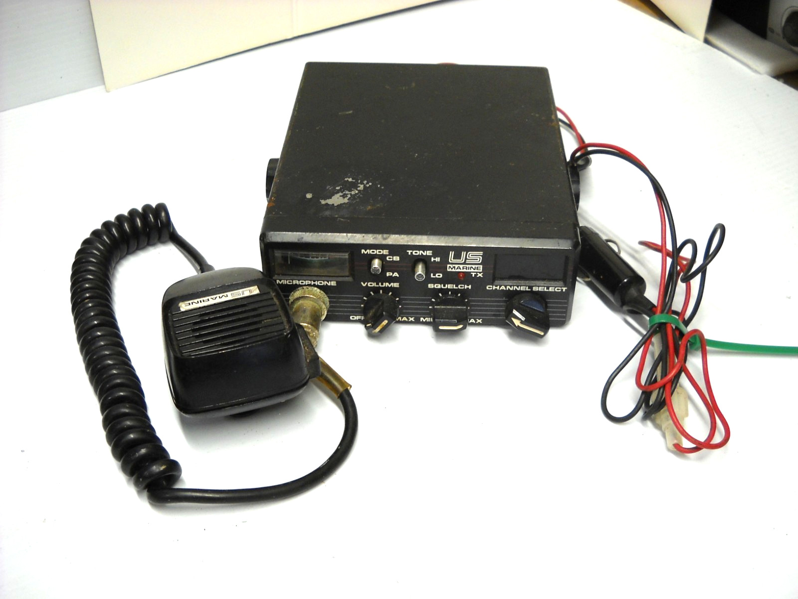 US Marine BAY-40 CB Radio Transceiver with Microphone