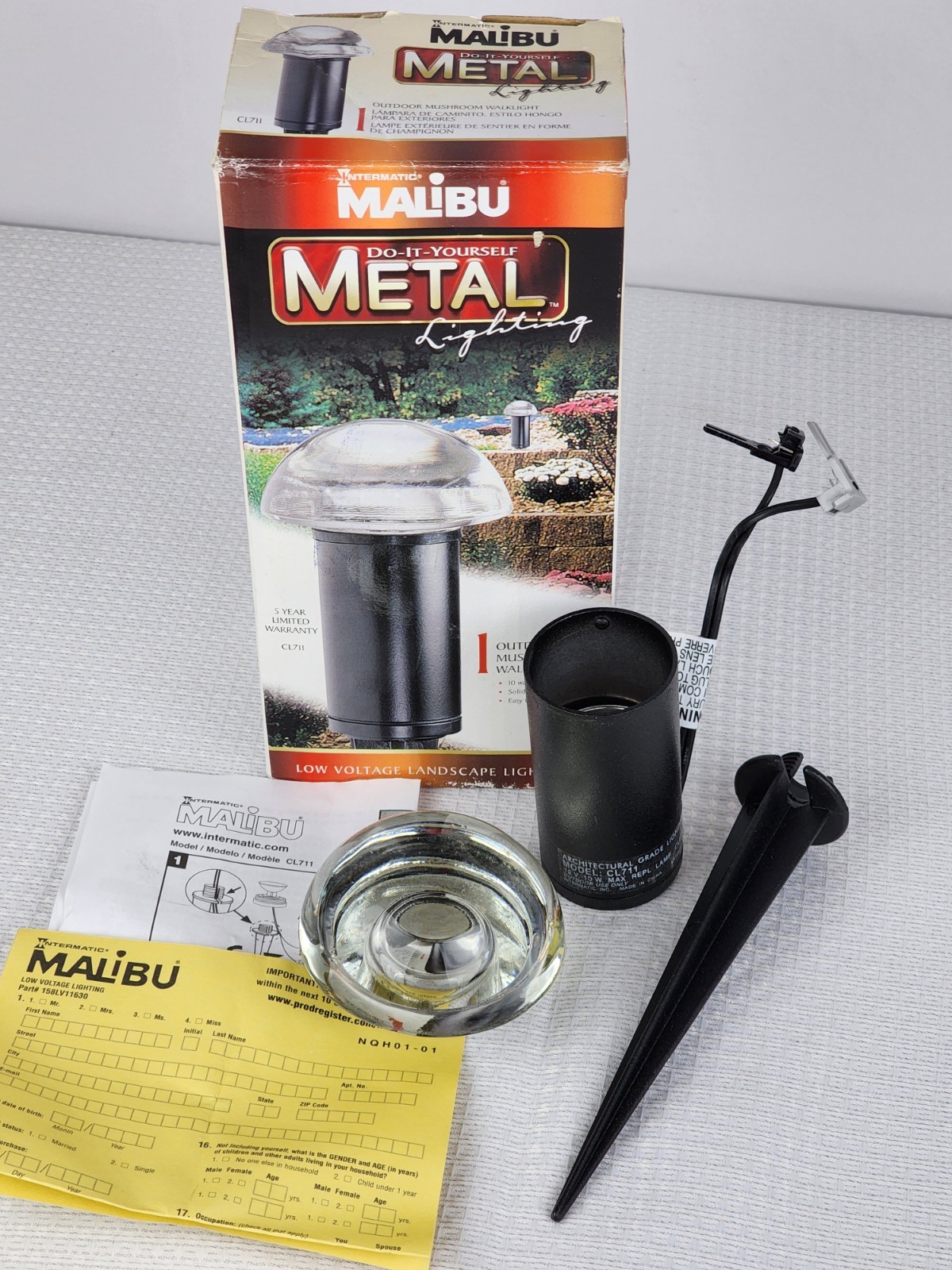 MALIBU 10W Low Voltage Outdoor MUSHROOM Walk Light Metal Glass Top CL711