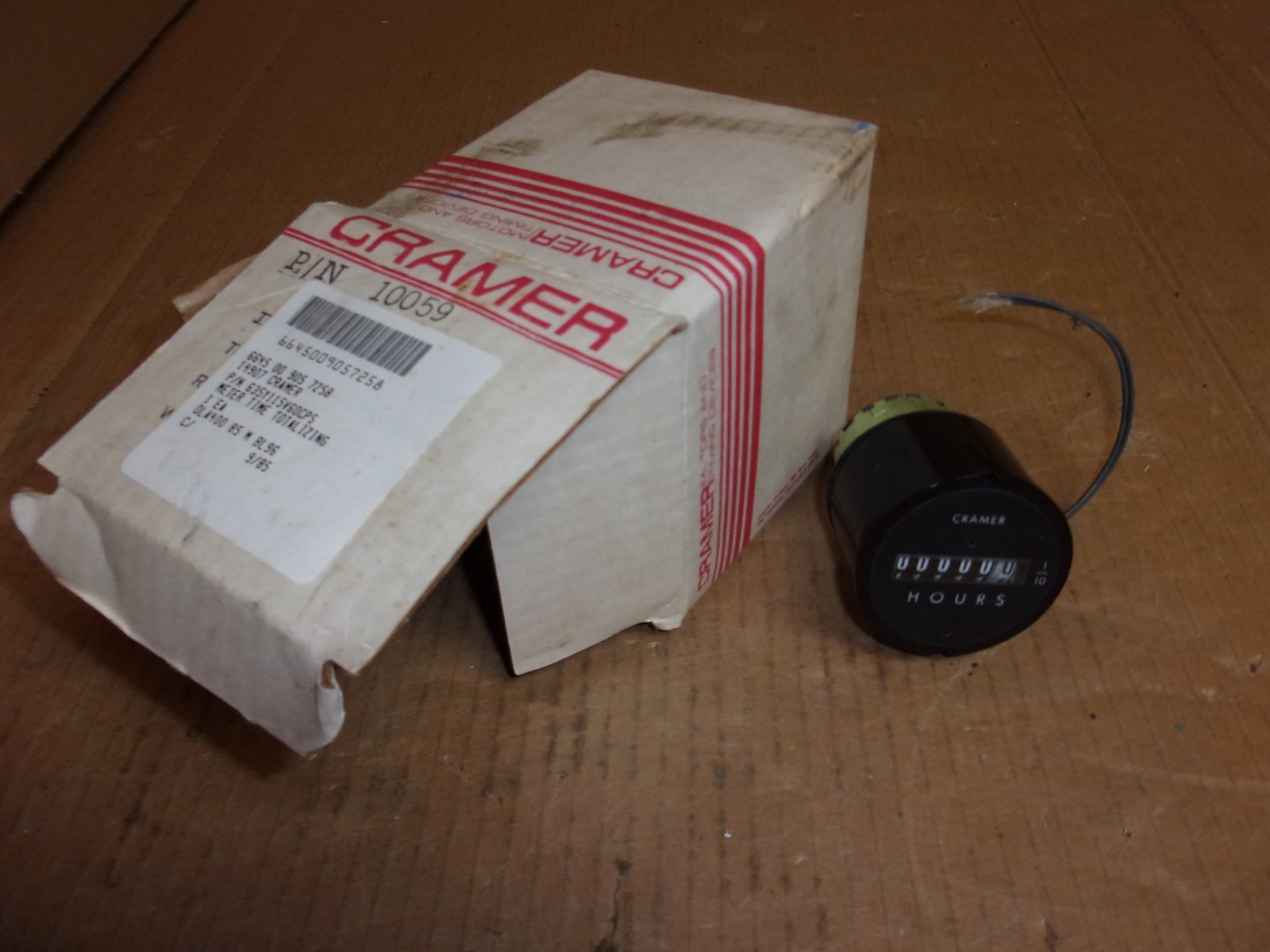 Cramer Time Totalizing Meter, Hour , 635Y115V60CPS , 113GH200-D