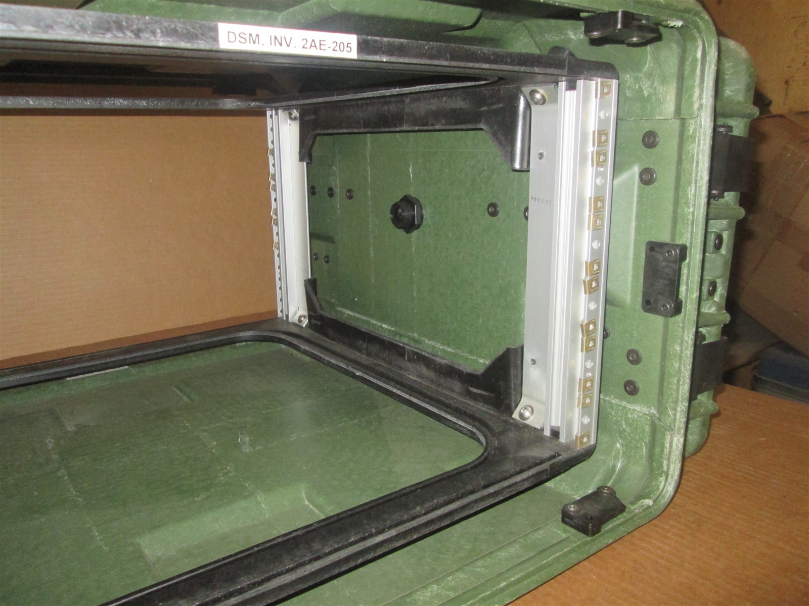 Rackmount 06U 19x20 ECS Legacy Shockmount Shock Rack Hard Case Electronics GrnVG