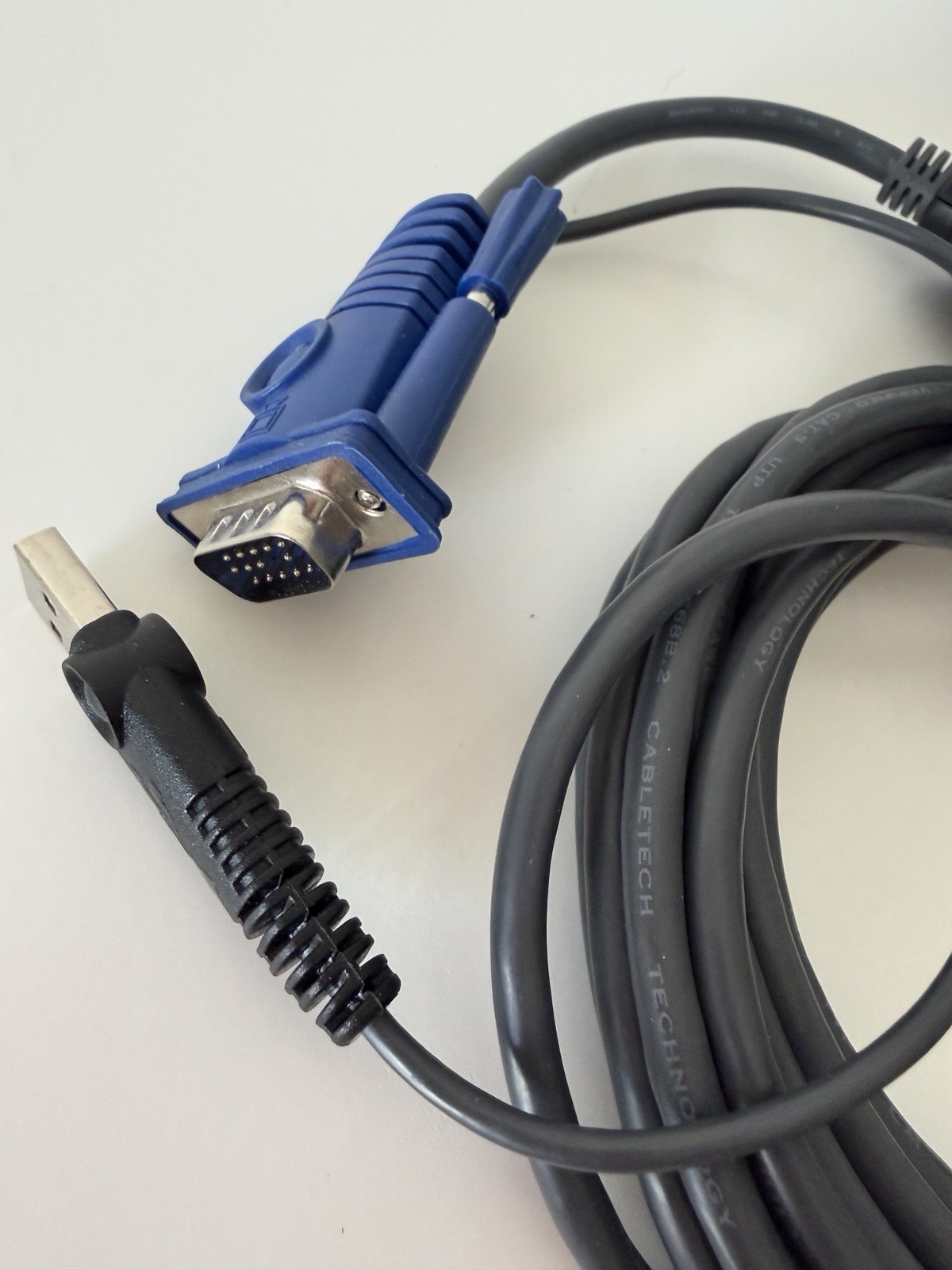 New Aten USB KVM adapter Cable KA7970