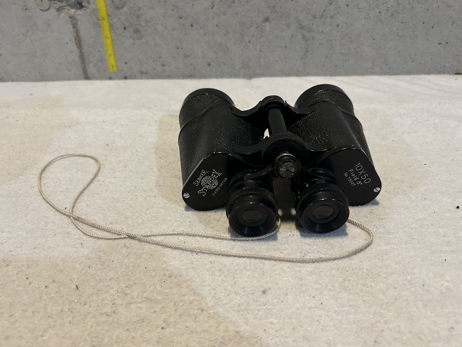 Seeker  Standex S.T.C Coated Optics 10X 50 Binoculars Field 5° No 73547 Nice