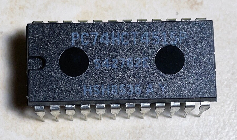 Phillips PC74HCT4515P 74HCT4515 4 to 16 Line Decoder/Demultiplexer - NOS