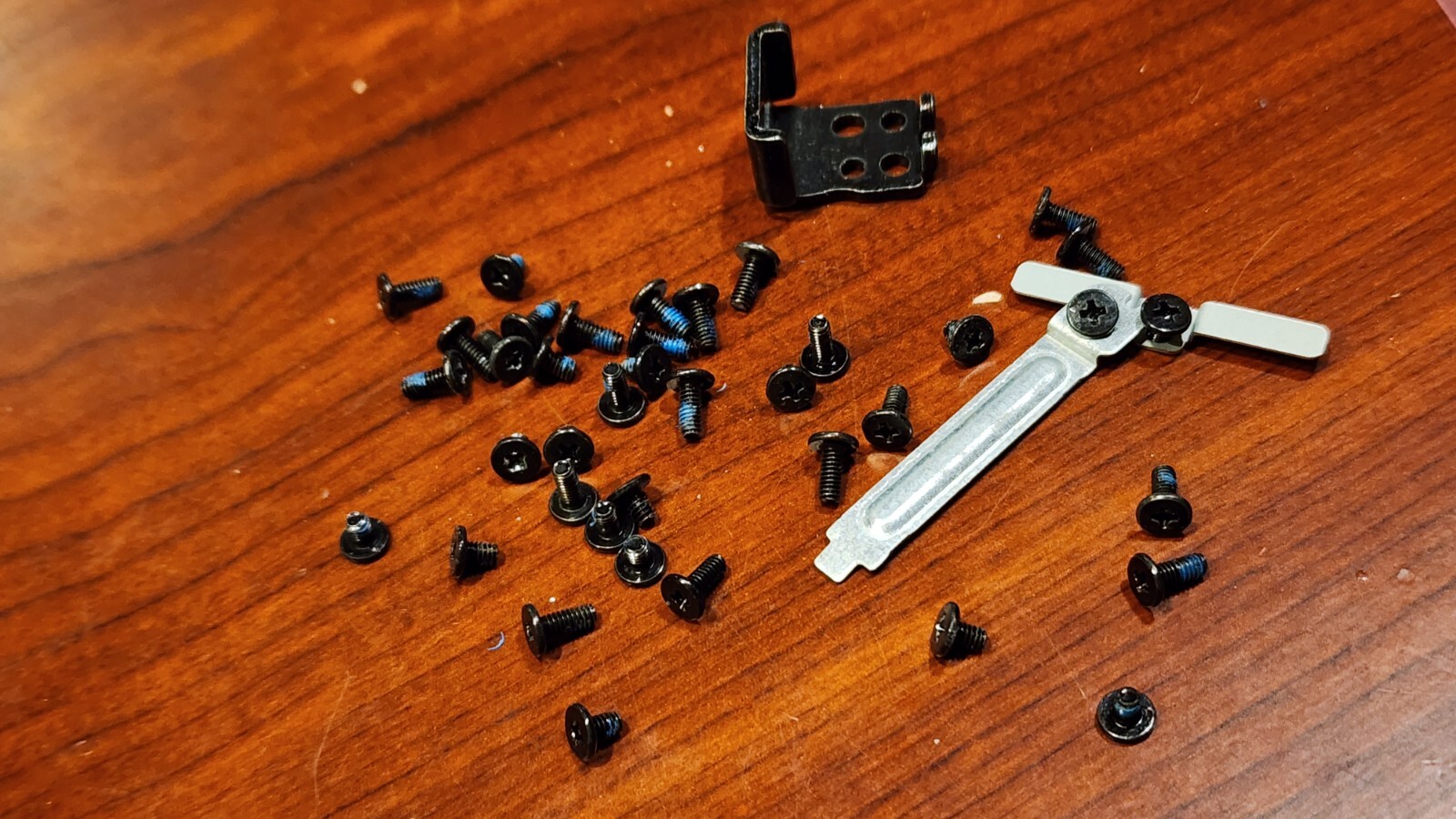 Dell Latitude E5470 14" Laptop Screw Set Screws & Plates for Repair 5364