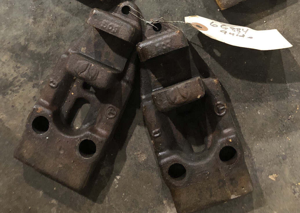 6G0884 CATERPILLAR BRAKE GUIDE 777 TRUCK (2)