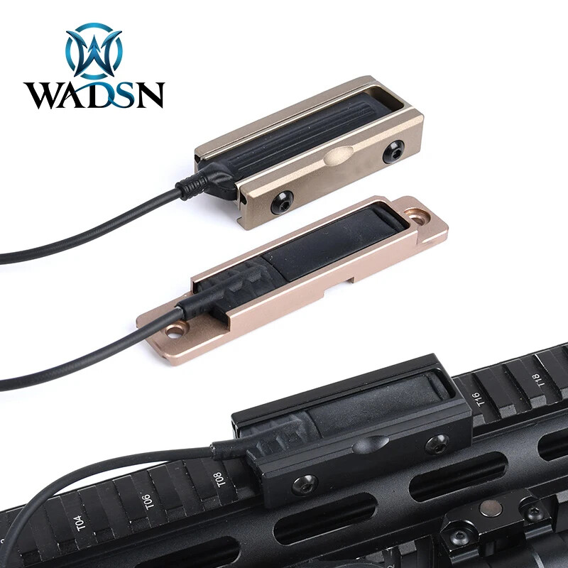 WADSN Flashlight Control Switch Pressure Pad Pocket Slot Mlok keymod Picatinny