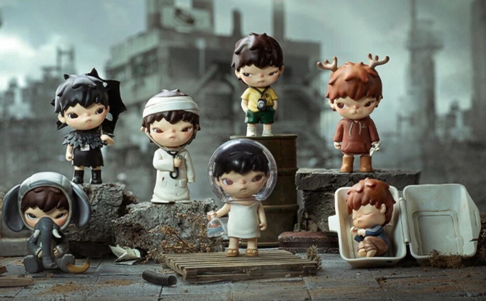 Authentic Hirono City Of Mercy Series Blind Box Confirmed Figure Cute Toy Doll