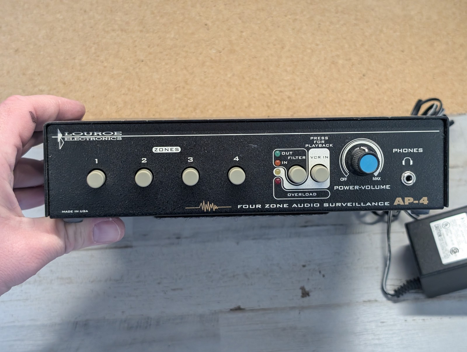 Louroe Electronics AP-4 Four Zone Audio Surveillance Mixer Amplifier w/ AC