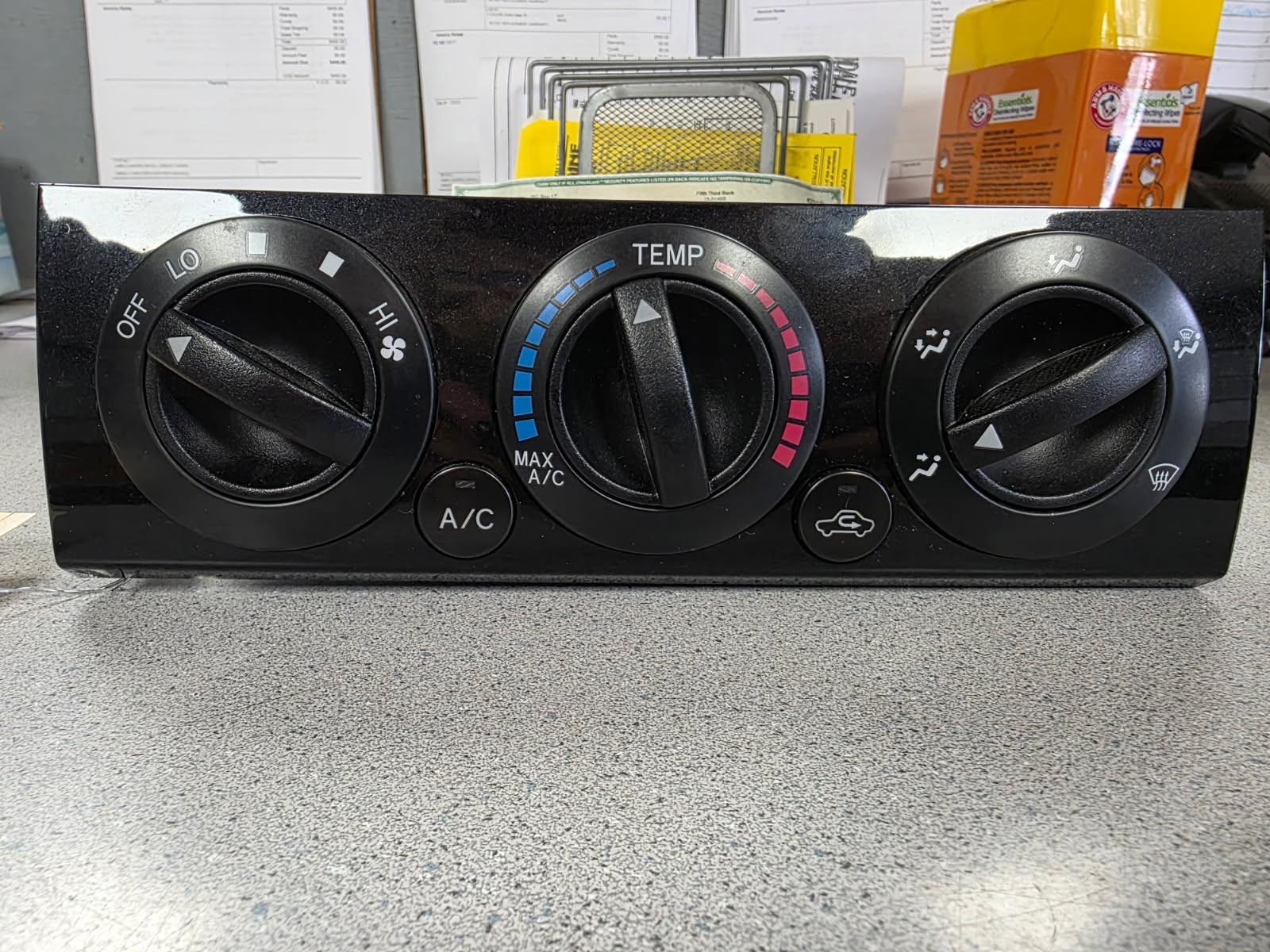 2012-2015 Toyota Tacoma AC Heater Temperature Climate Control ID 55900-04070 OEM