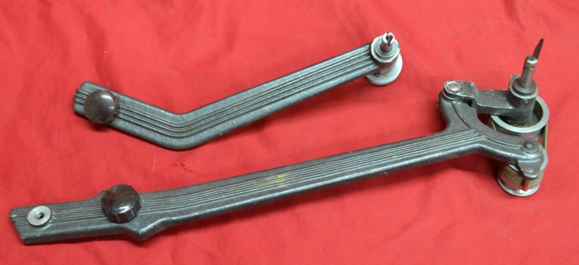 Vintage NATCO 16mm  PROJECTOR UPPER AND LOWER ARMS * D-57970 & D-57878