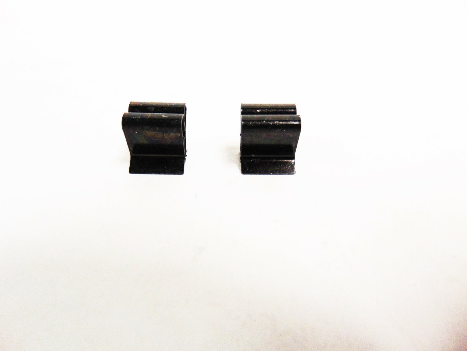 OEM Arctic Cat Snowmobile Hood Retaining Clips 1 Set of 2) 1623-765 READ LISTING