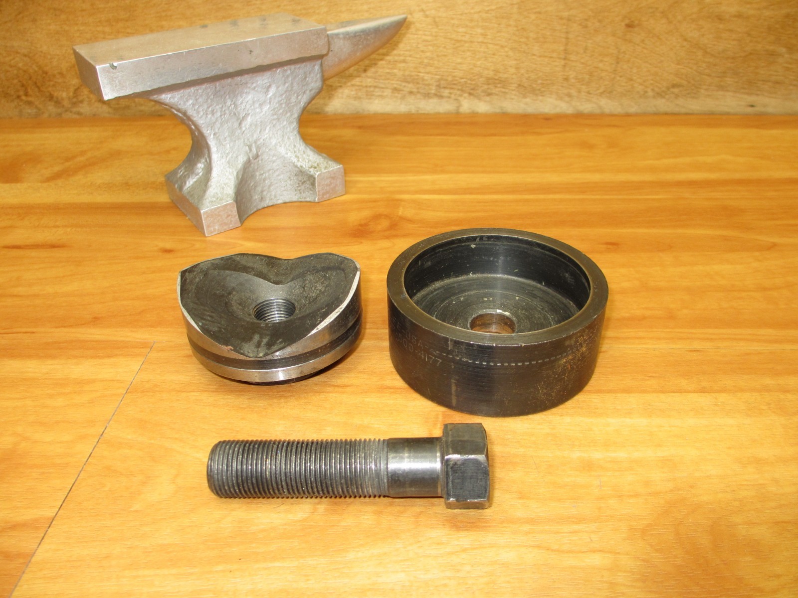 Greenlee 2-1/2" Conduit Knockout Punch Set *USED* 500-4177, 500-4175, 500-4041