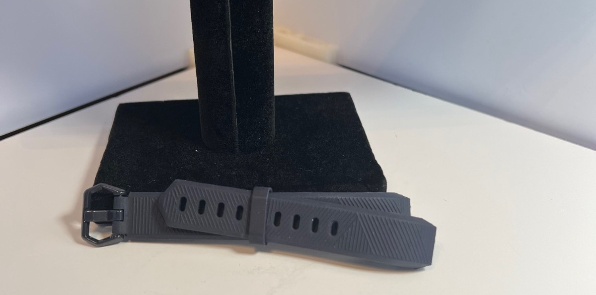 10 Fitbit Wristbands - Alta and Alta HR - Size Small (no tracker - see note ¹ )
