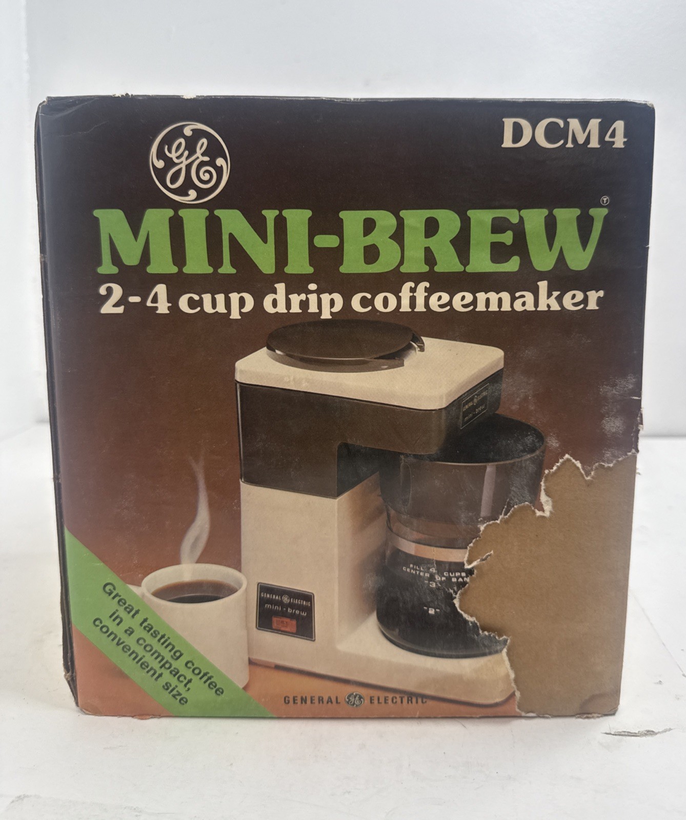 Vintage GE MINI-BREW 2-4 Cup Drip Coffeemaker DCM4 1970's RARE!