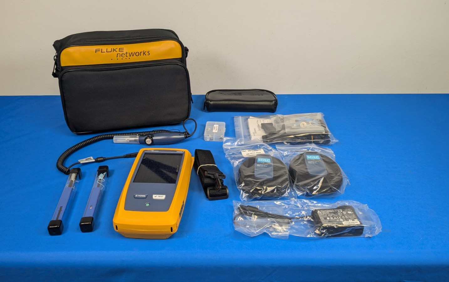 Fluke Networks OFP2-100-QI and Fiber Inspector USB Video Probe for OFP