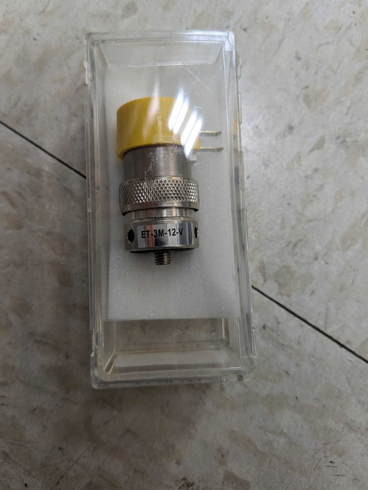 Clippard Solenoid / Control Valve ET-3M-12-V