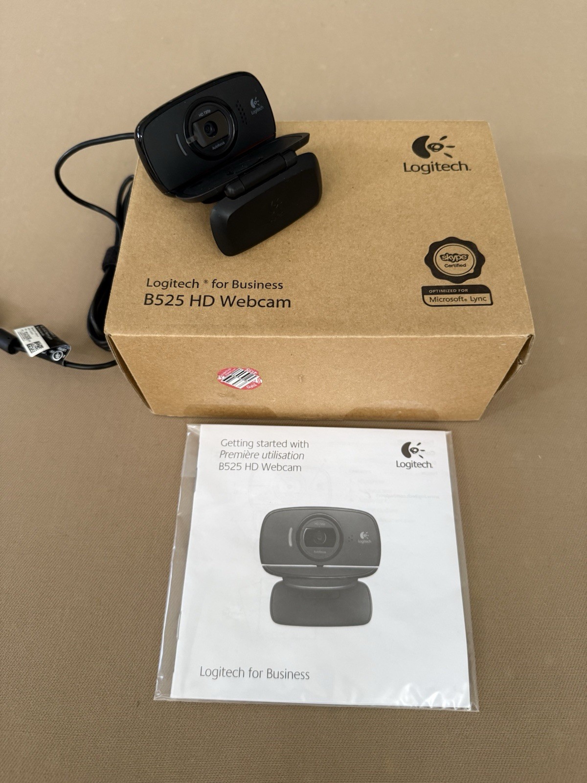 Logitech B525 HD 720p Autofocus Webcam w/ Built-in Mic New Open Box