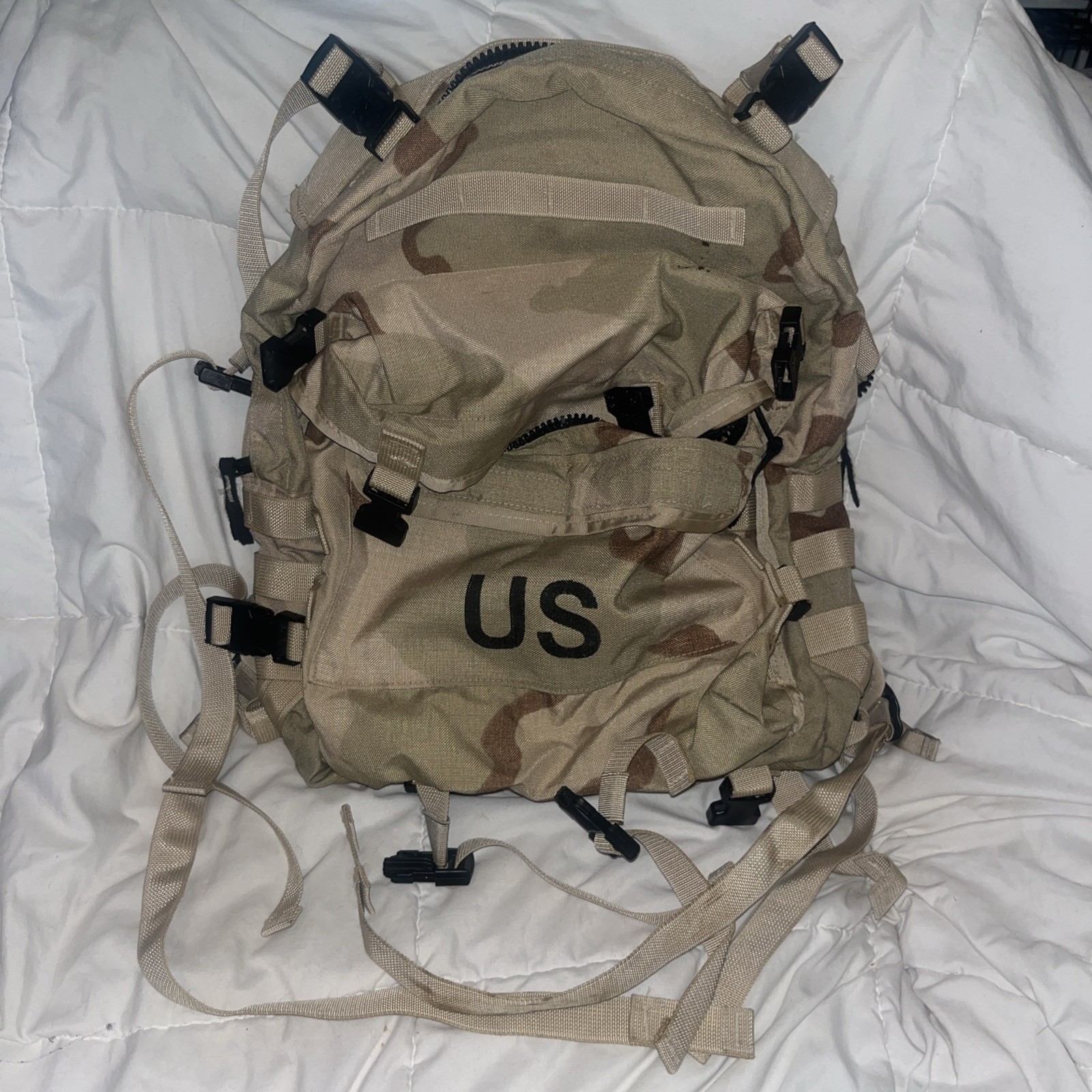US Military SDS Large Assault Pack Desert Camo Style 4095 Special Defense System